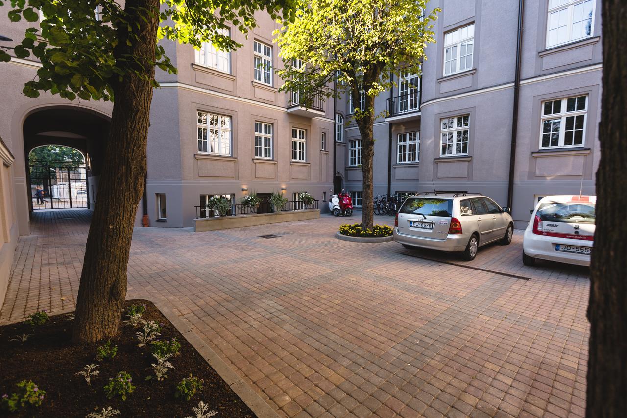 Riga Lux Apartments - Skolas Экстерьер фото